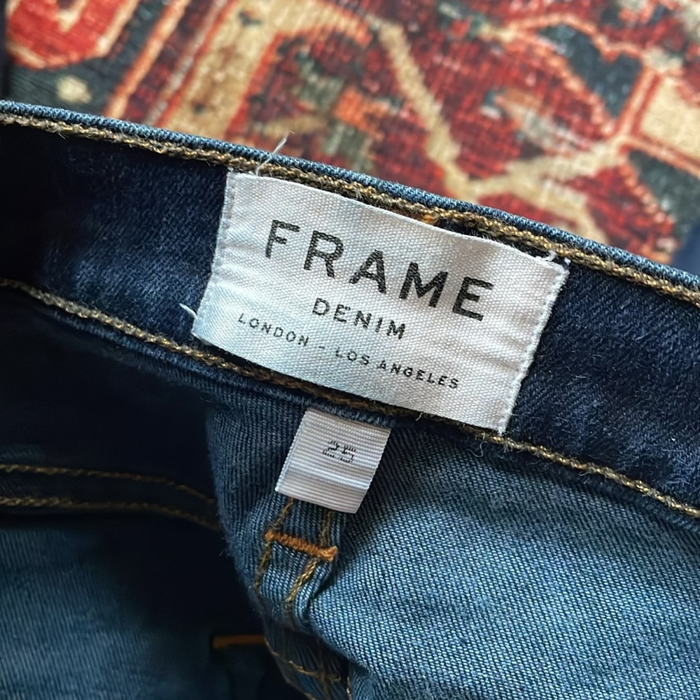 Frame Skinny Jeans - Picture 6 of 9